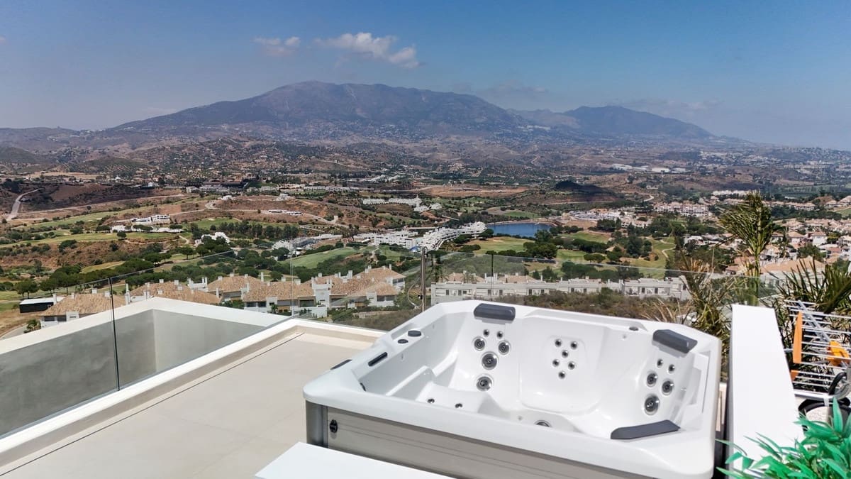 5 chambre Villa/Maison à vendre à Mijas Golf avec piscine garage - 3 100 000 € (Ref: 9450664)