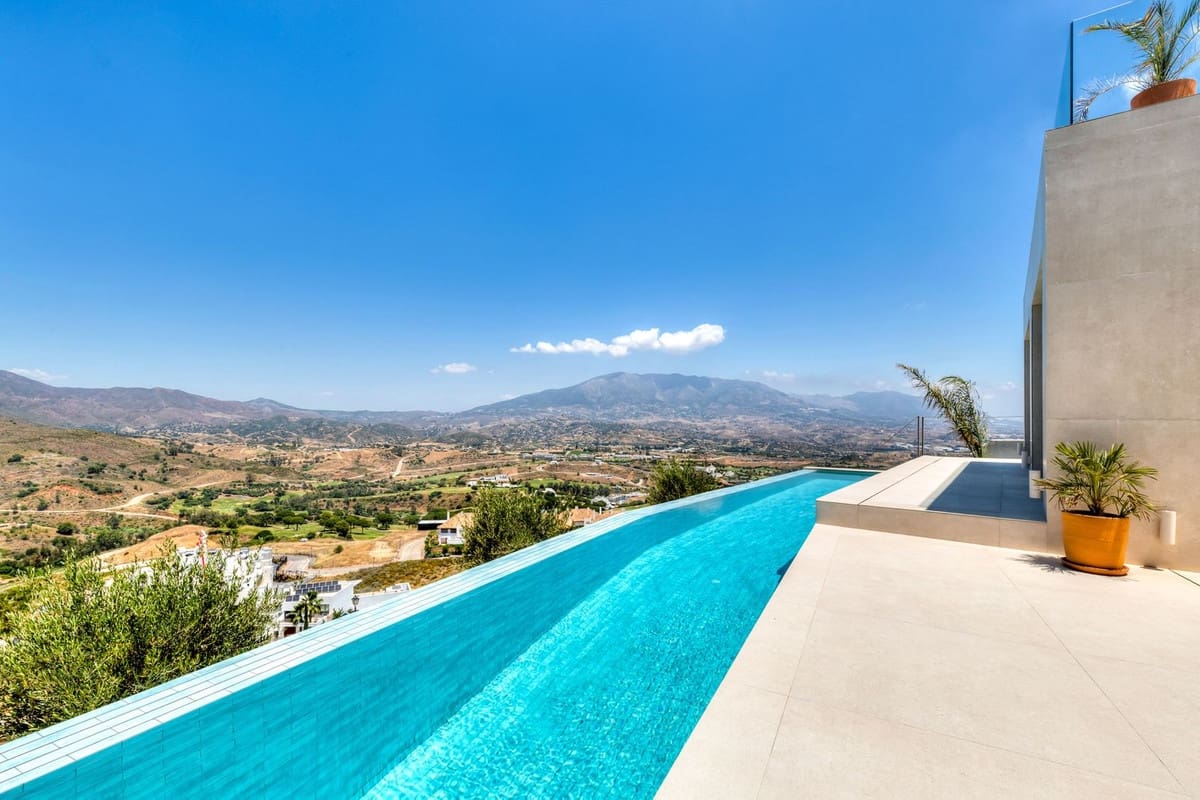 5 chambre Villa/Maison à vendre à Mijas Golf avec piscine garage - 3 100 000 € (Ref: 9450664)