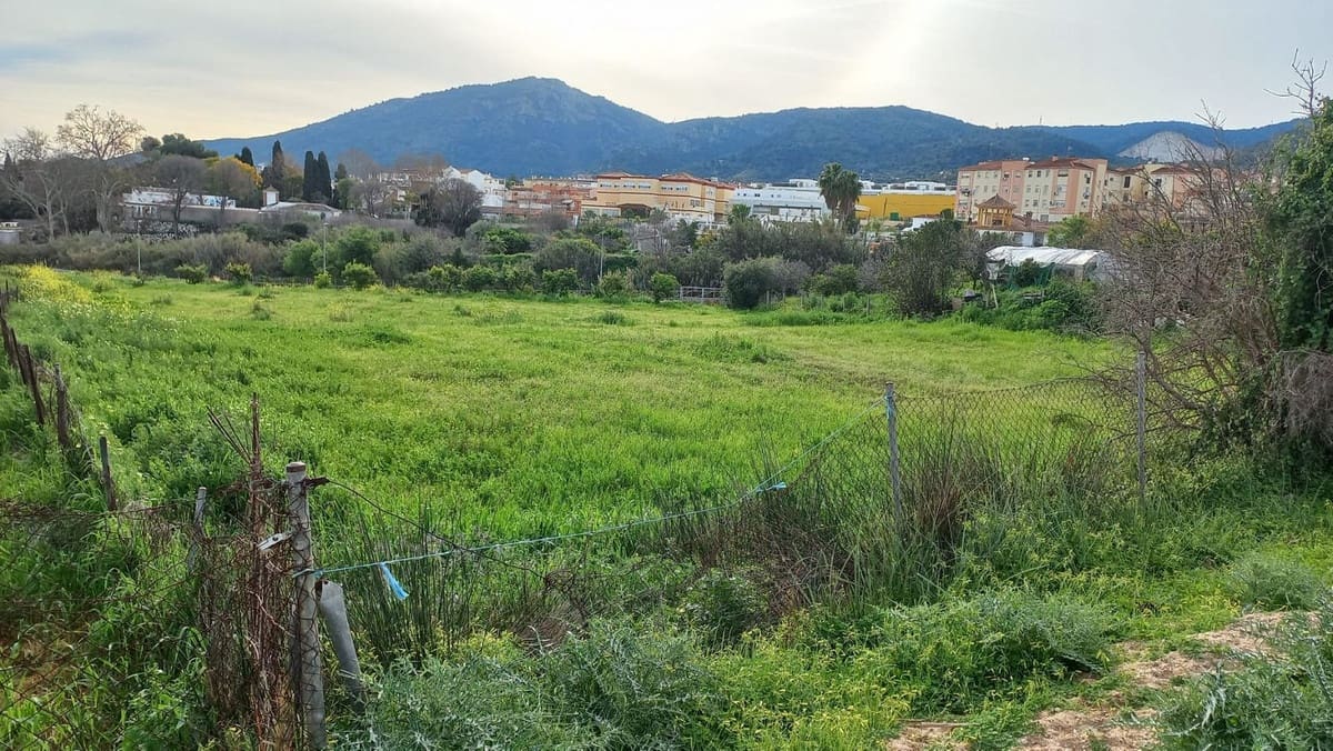 Terreno/Finca Rústica en Alhaurín de la Torre en venta - 327.225 € (Ref: 9464891)