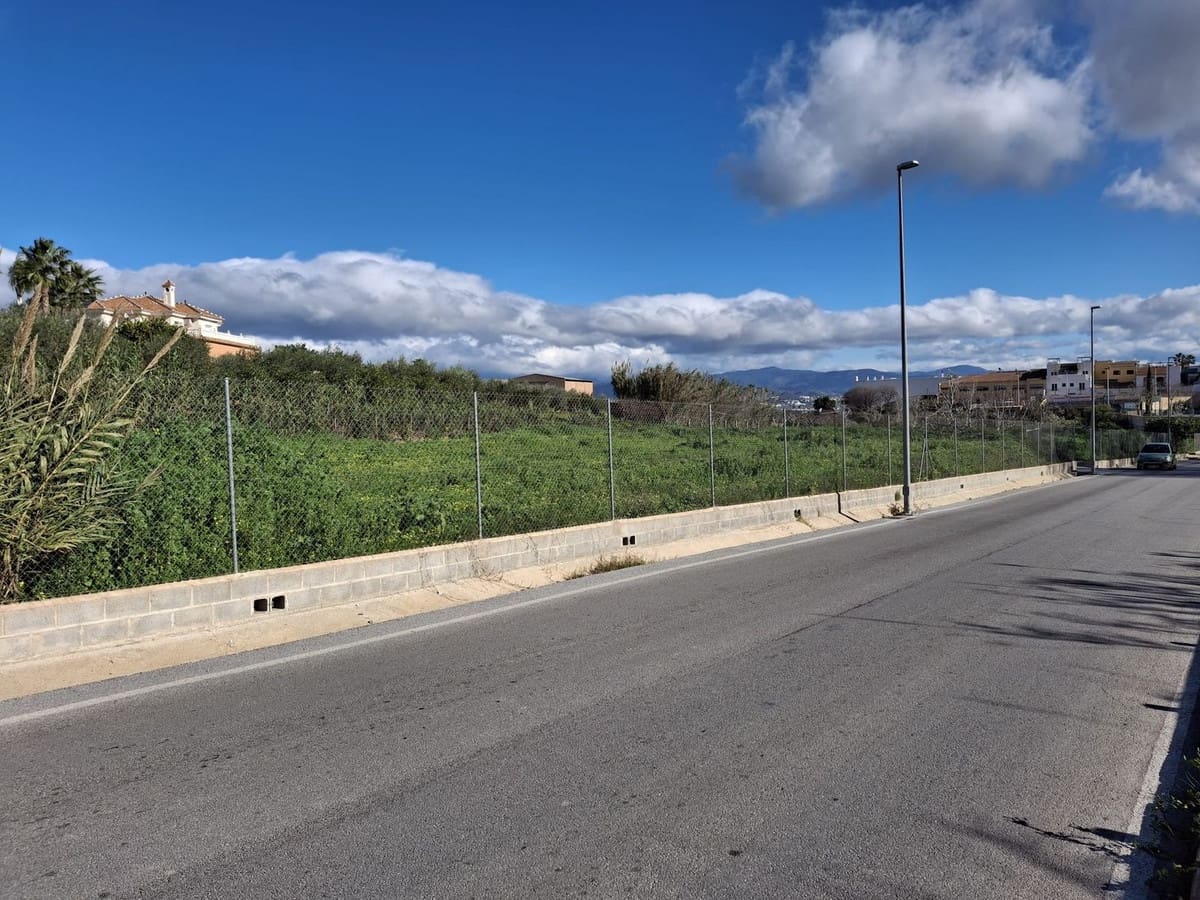Terreno/Finca Rústica en Alhaurín de la Torre en venta - 327.225 € (Ref: 9464891)