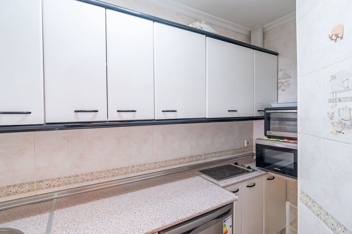 1 slaapkamer Appartement te koop in Churriana met zwembad - € 250.000 (Ref: 9491889)