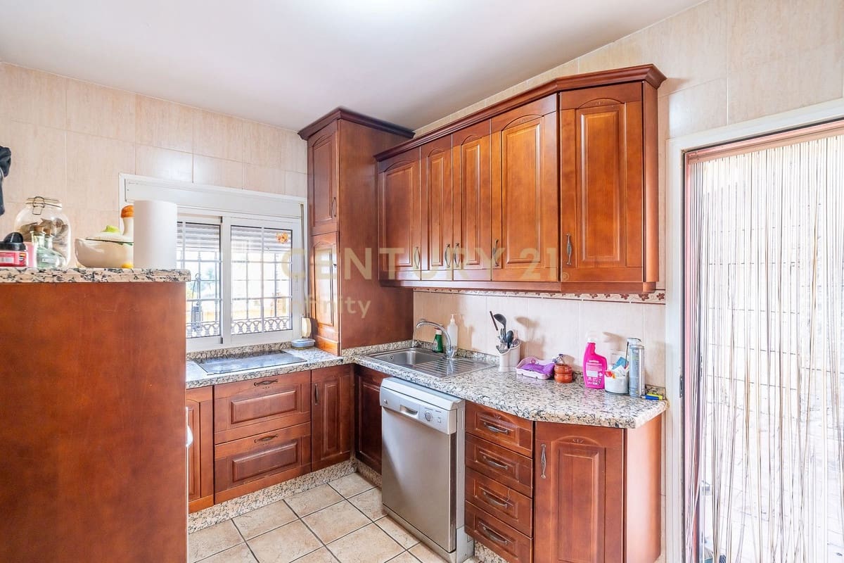 Chalet de 7 habitaciones en Mijas en venta con piscina - 440.000 € (Ref: 9509247)