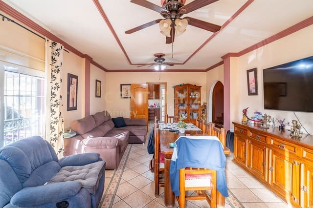 7 sypialnia Willa na sprzedaż w Mijas z basenem - 400 000 € (Ref: 9509247)