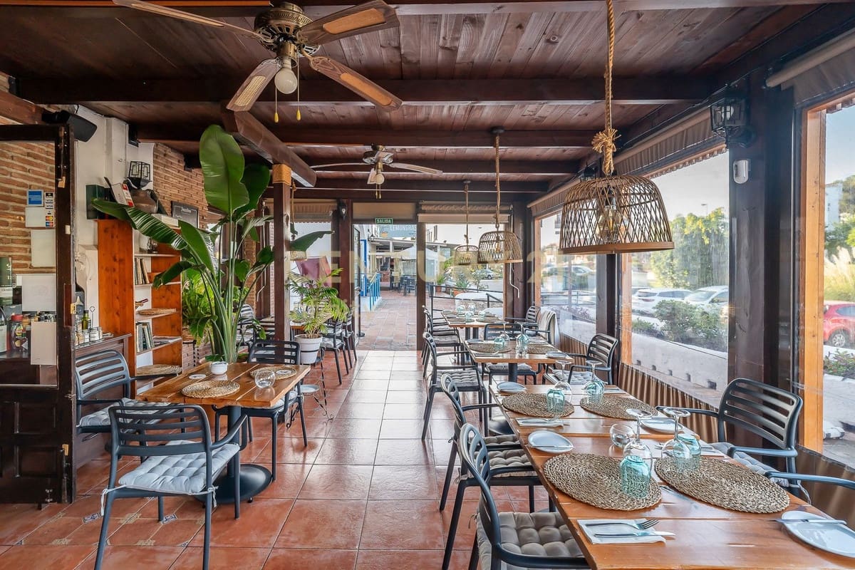 Bar/Restaurante en Mijas Costa en venta con garaje - 800.000 € (Ref: 9510134)