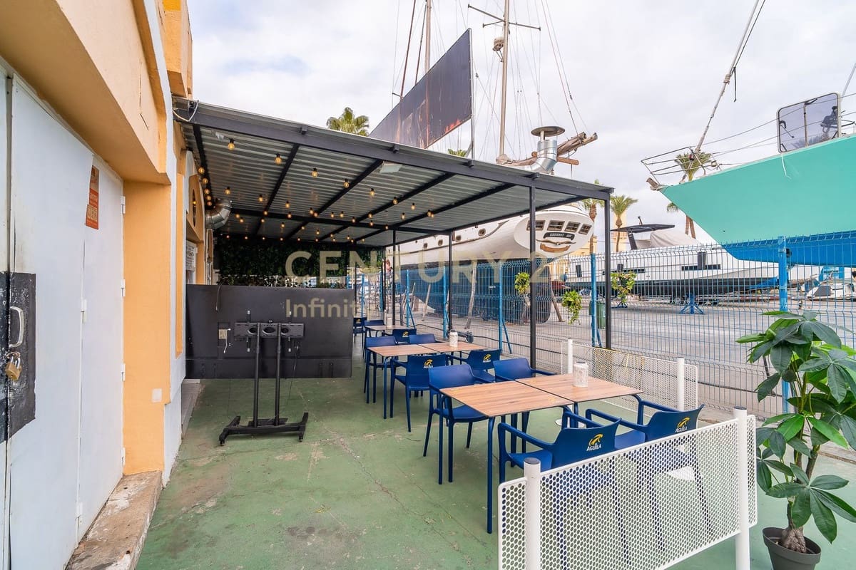 Bar/Restaurante en Fuengirola en venta - 47.000 € (Ref: 9512026)