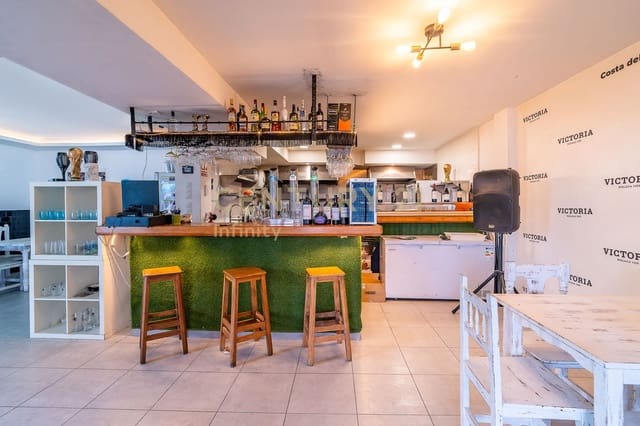 Restaurant/Bar til salgs i Fuengirola - € 42 000 (Ref: 9512026)