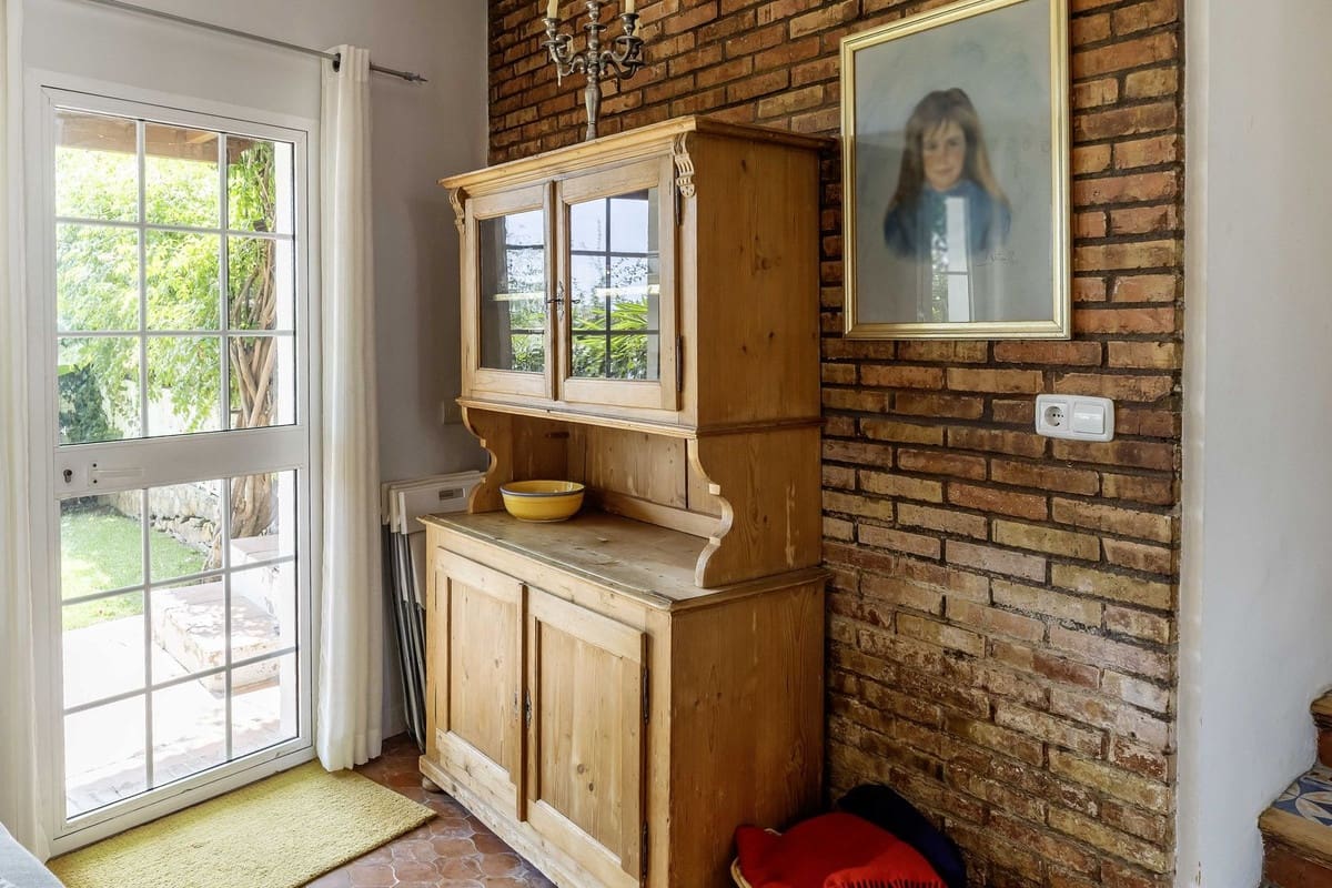 6 slaapkamer Villa te koop in Fuengirola met zwembad garage - € 1.195.000 (Ref: 9598520)