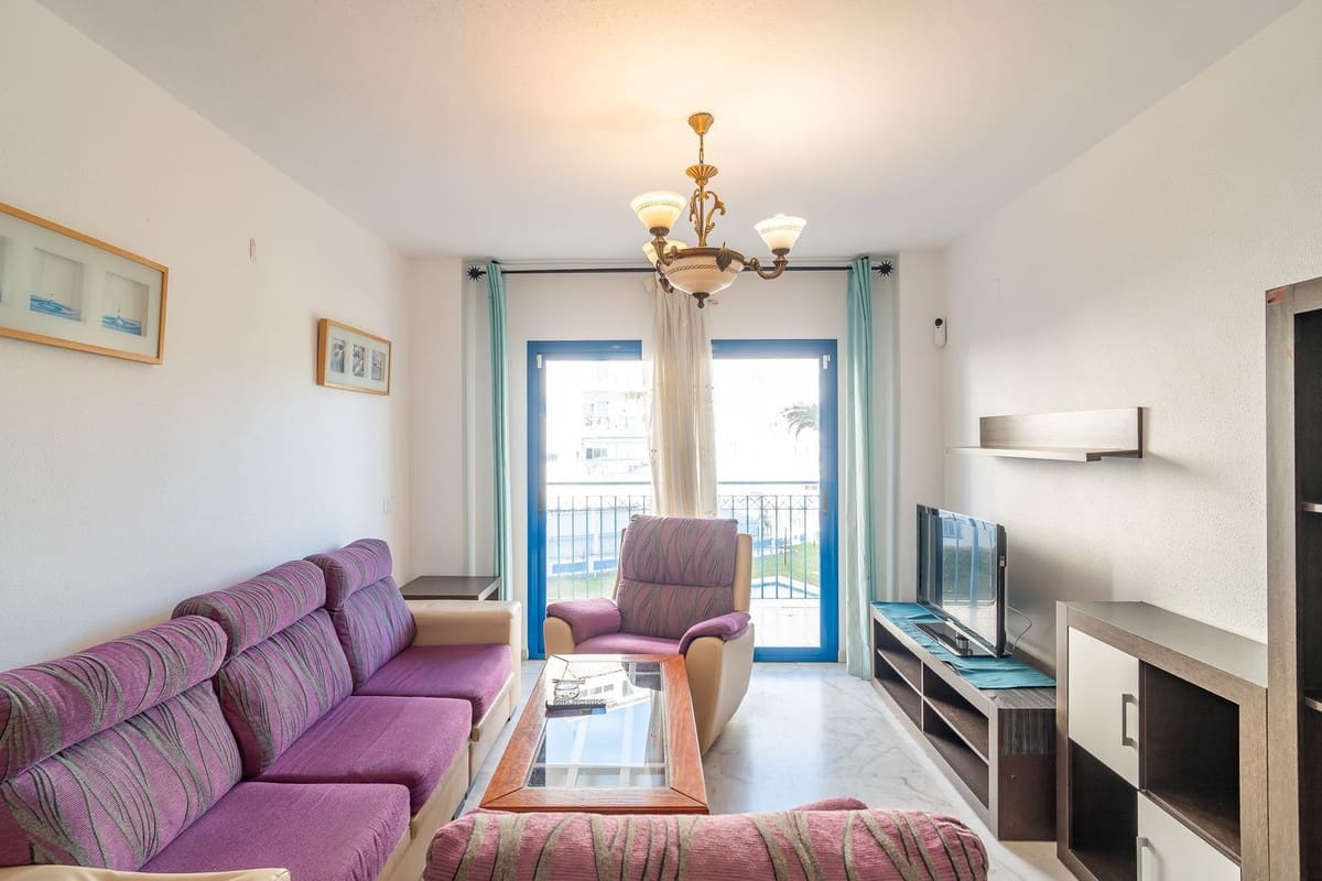 3 slaapkamer Appartement te koop in Estepona met zwembad garage - € 379.000 (Ref: 9602317)