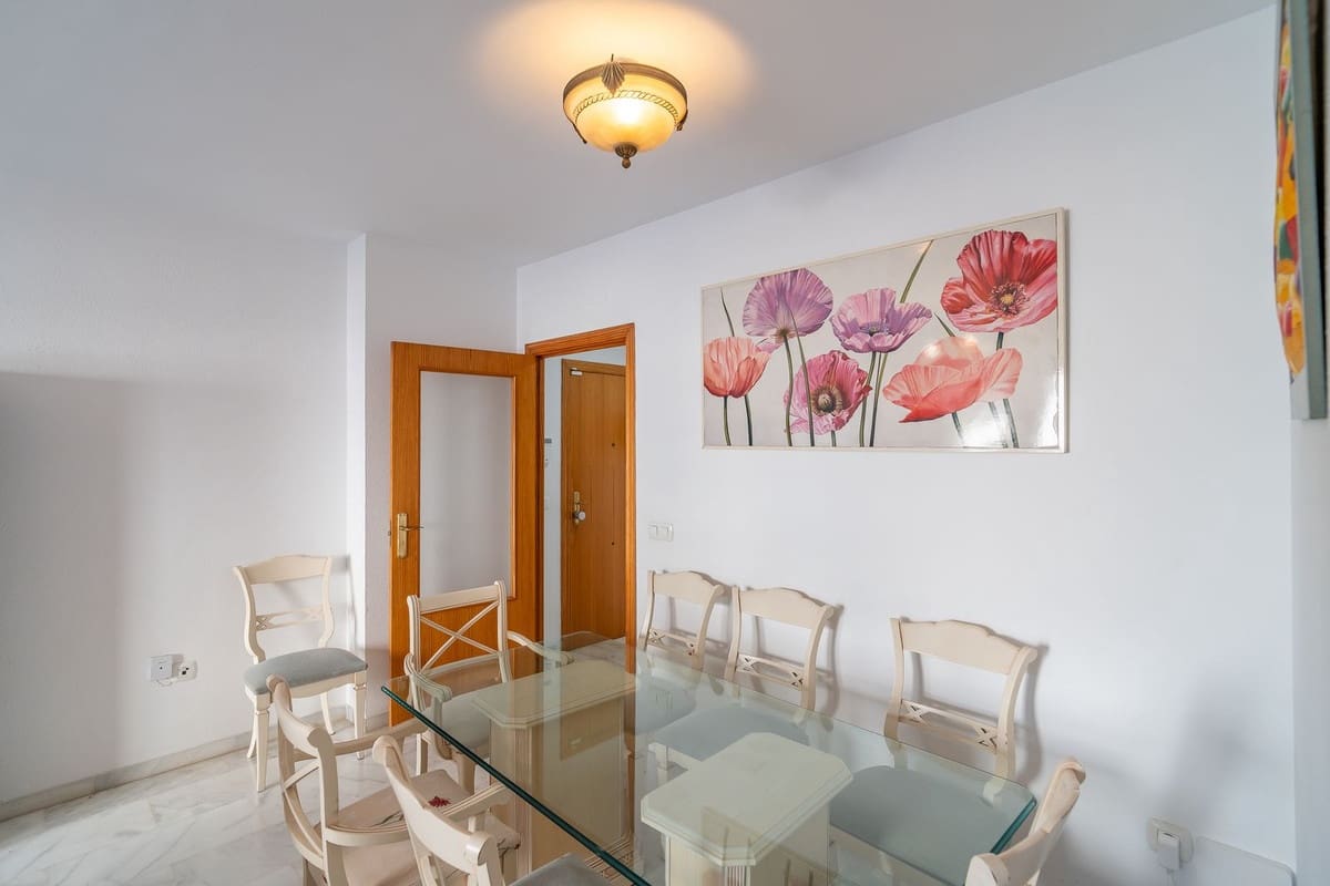 3 slaapkamer Appartement te koop in Estepona met zwembad garage - € 379.000 (Ref: 9602317)