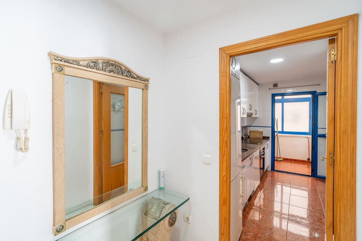 3 slaapkamer Appartement te koop in Estepona met zwembad garage - € 379.000 (Ref: 9602317)