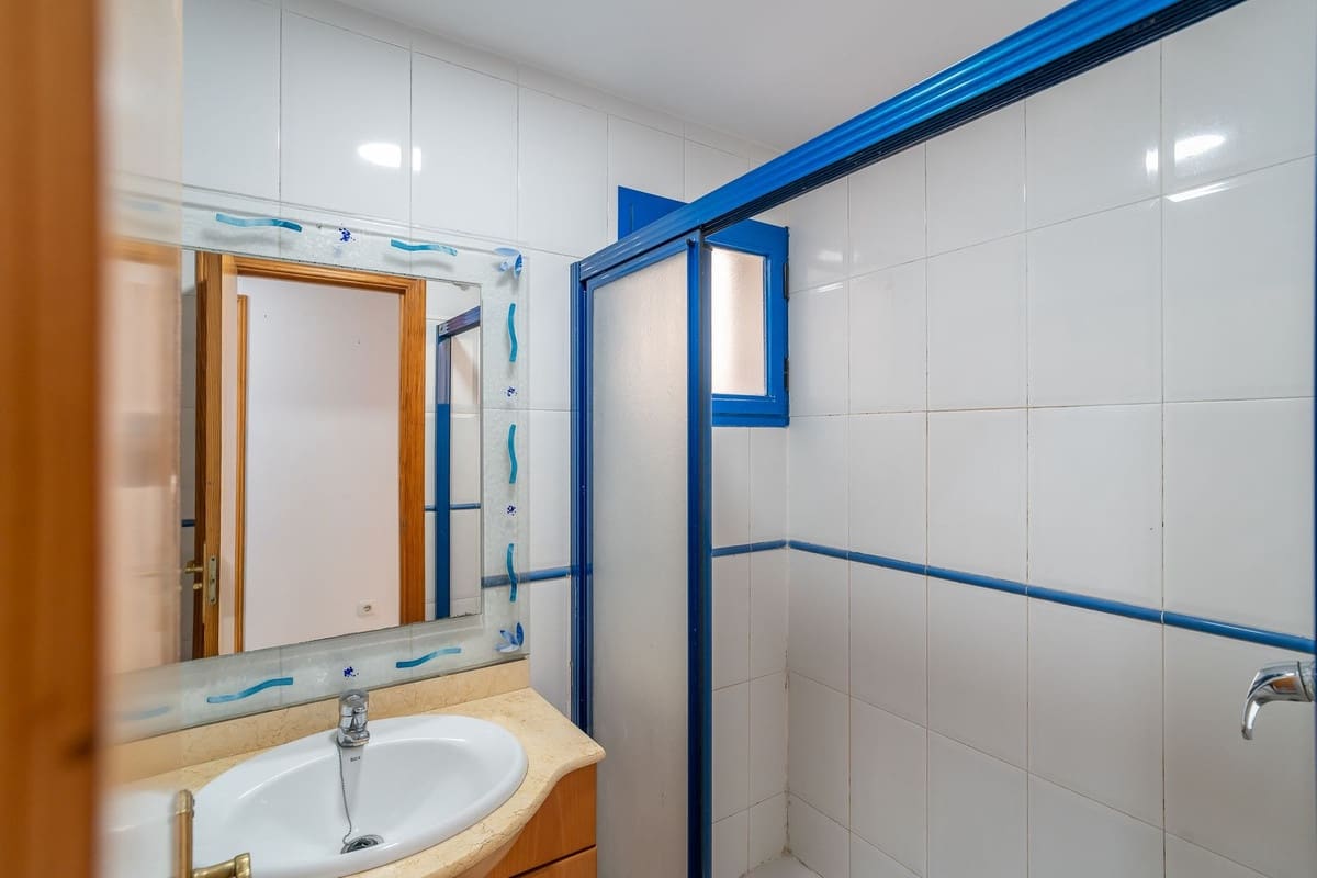3 slaapkamer Appartement te koop in Estepona met zwembad garage - € 379.000 (Ref: 9602317)