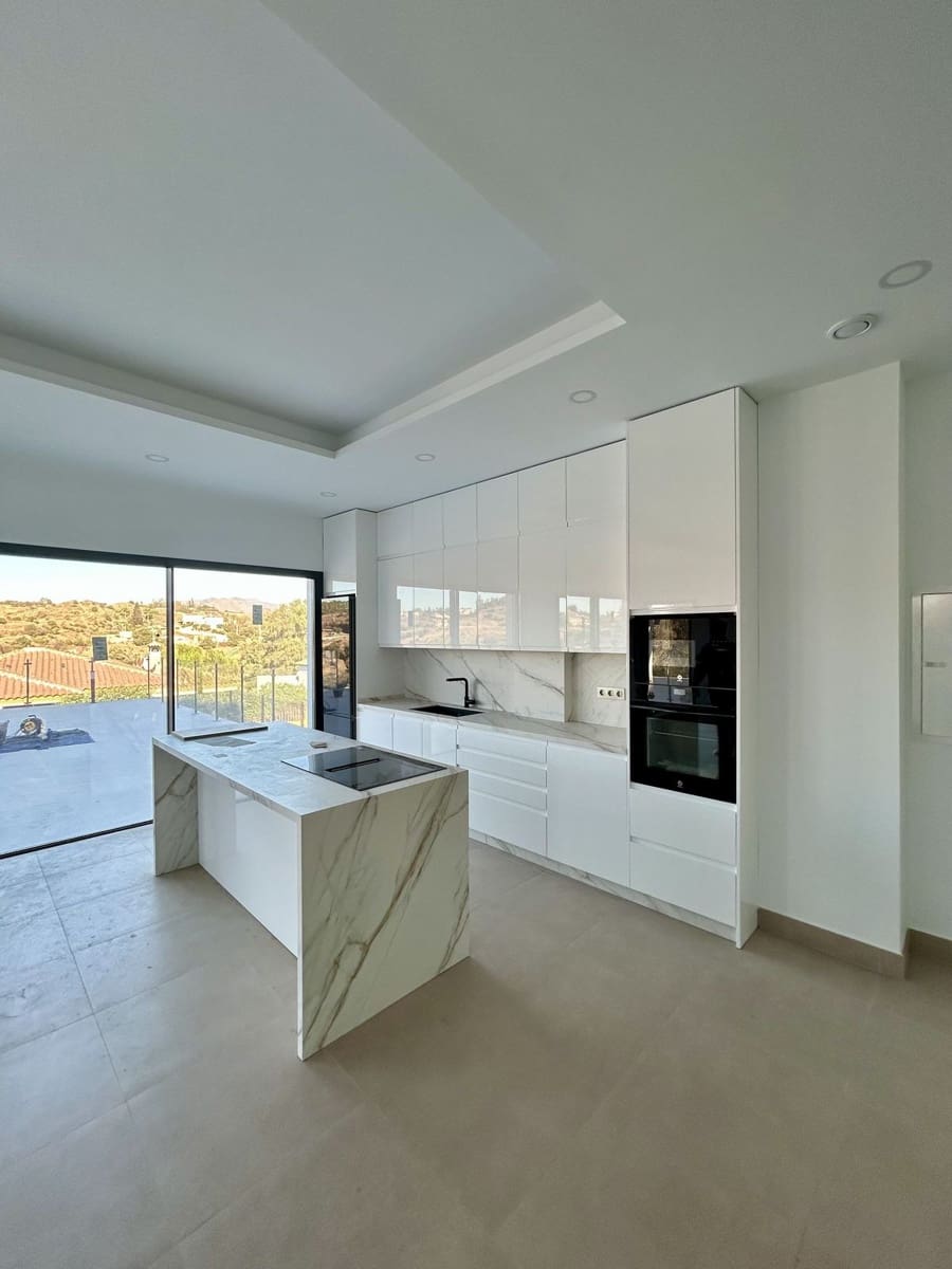 Chalet de 4 habitaciones en Campo Mijas en venta con piscina garaje - 1.450.000 € (Ref: 9603346)