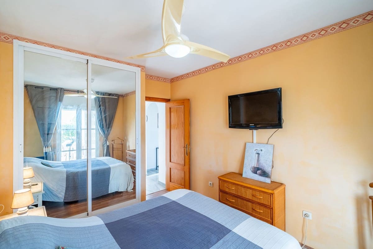 2 soverom Leilighet til salgs i Mijas med svømmebasseng garasje - € 345 000 (Ref: 9610351)