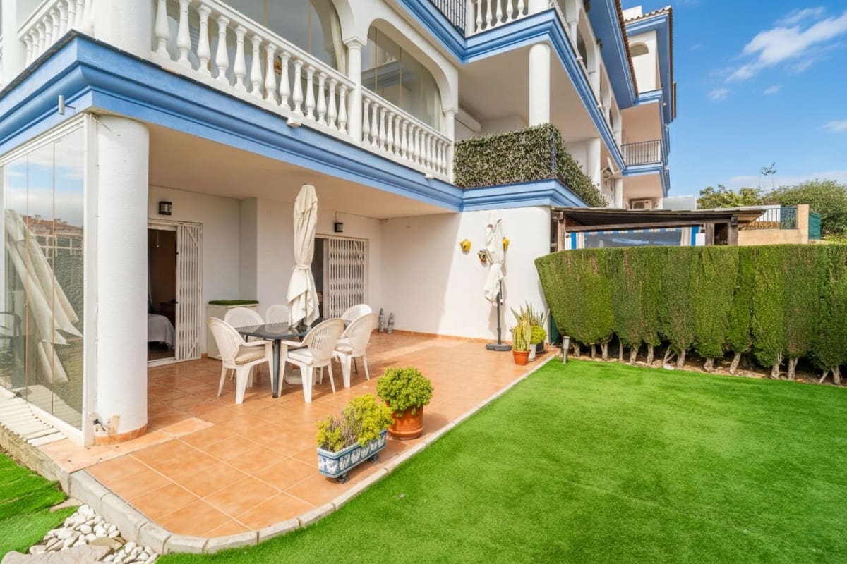 2 soverom Leilighet til salgs i Mijas med svømmebasseng garasje - € 345 000 (Ref: 9610351)