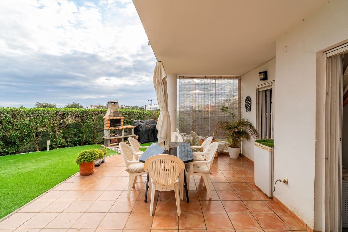 2 soverom Leilighet til salgs i Mijas med svømmebasseng garasje - € 345 000 (Ref: 9610351)