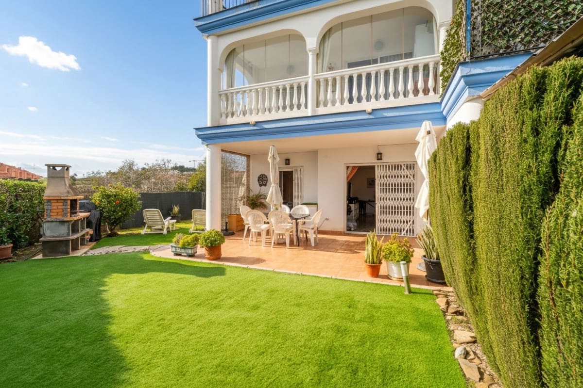 2 soverom Leilighet til salgs i Mijas med svømmebasseng garasje - € 345 000 (Ref: 9610351)