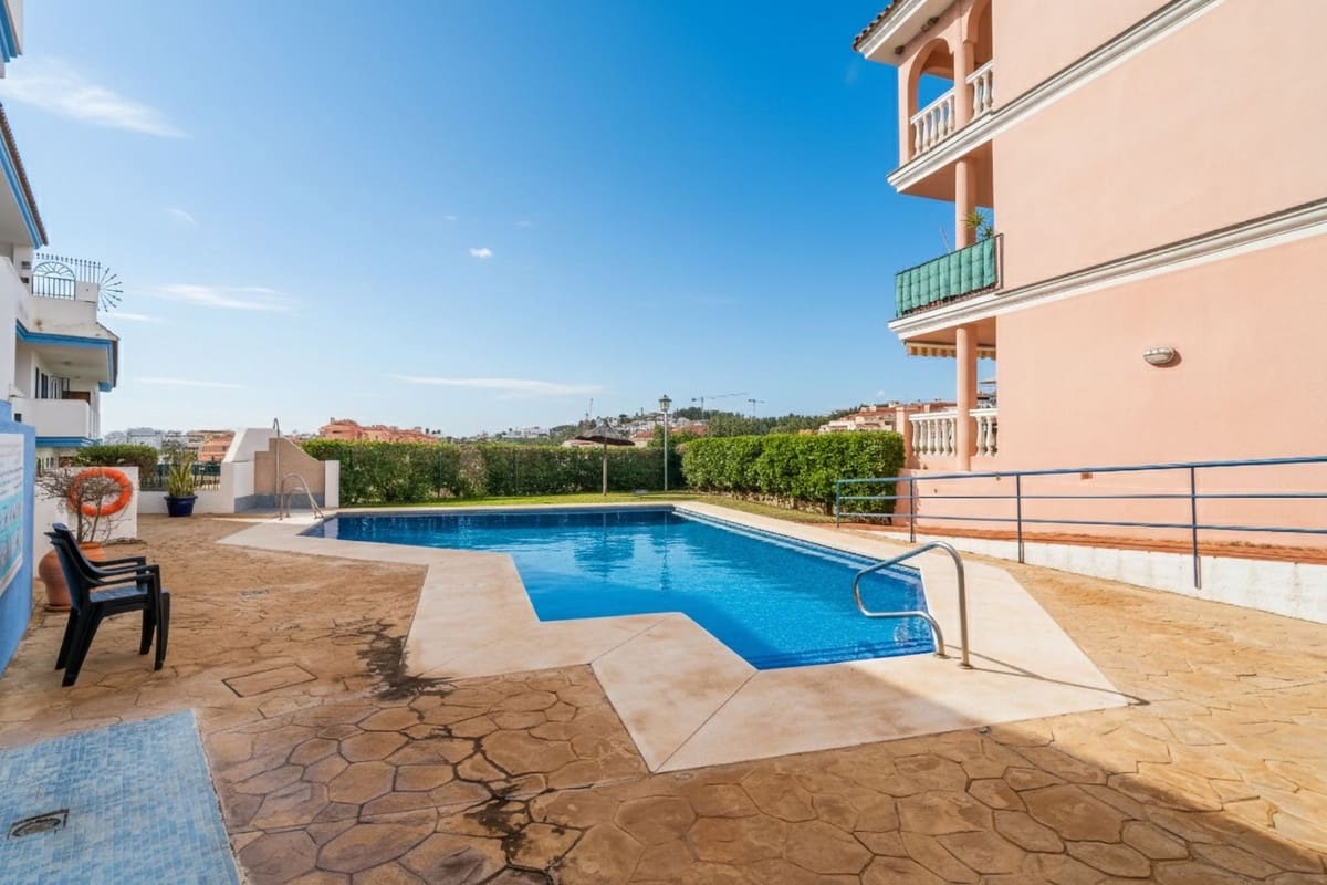 2 slaapkamer Appartement te koop in Mijas met zwembad garage - € 299.000 (Ref: 9610351)
