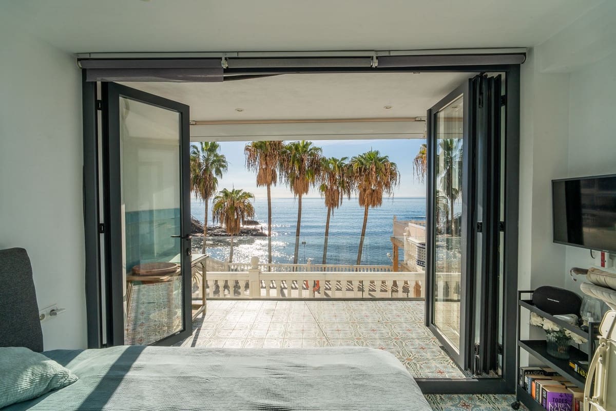 1 slaapkamer Appartement te koop in Benalmadena Costa met zwembad - € 320.000 (Ref: 9628163)