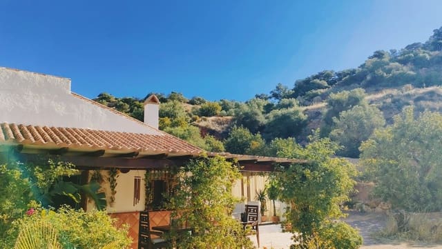 Finca/Casa Rural de 4 habitaciones en Puerto de la Torre, Málaga ciudad en venta - 620.000 € (Ref: 9634997)