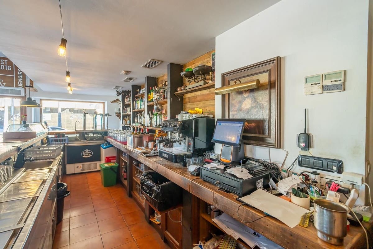 Restauracja lub bar na sprzedaż w Fuengirola - 119 000 € (Ref: 9639757)