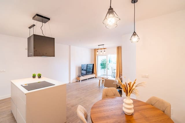 3 soveværelse Lejlighed til salg i Fuengirola med swimmingpool - € 369.900 (Ref: 9646380)