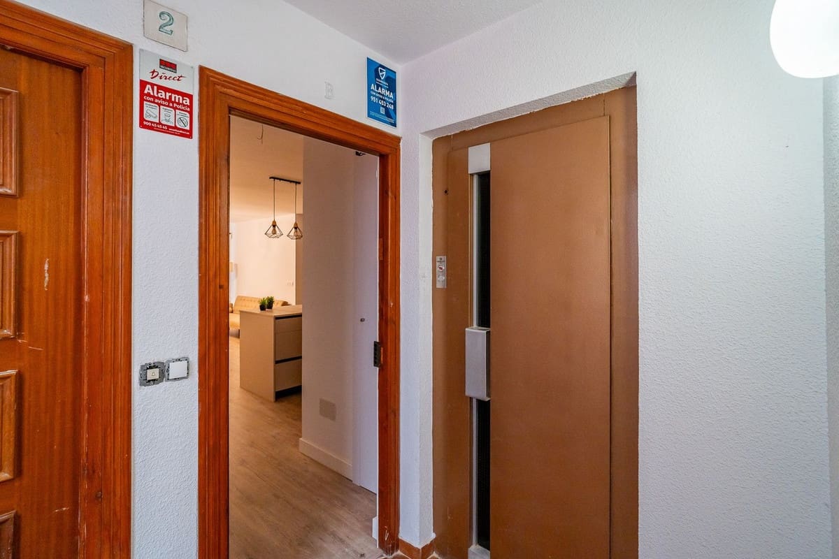 3 soveværelse Lejlighed til salg i Fuengirola med swimmingpool - € 369.900 (Ref: 9646380)