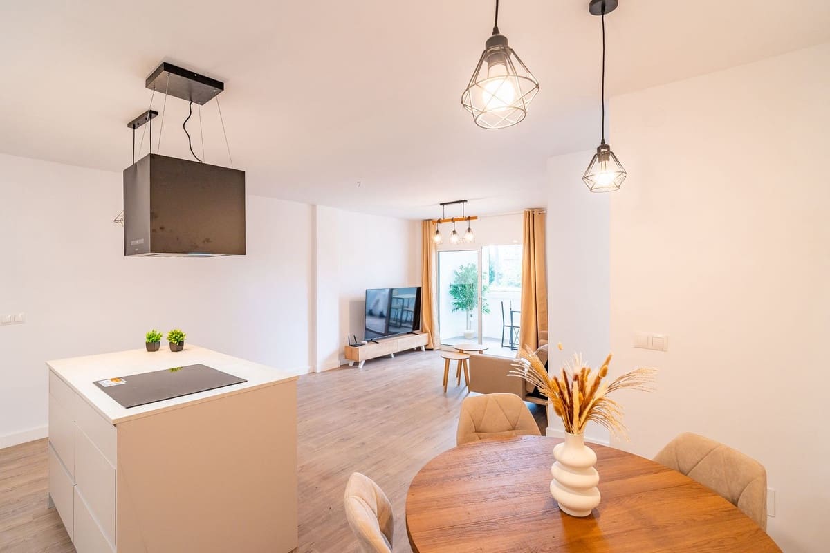 3 Zimmer Apartment zu verkaufen in Fuengirola mit Pool - 365.000 € (Ref: 9646380)