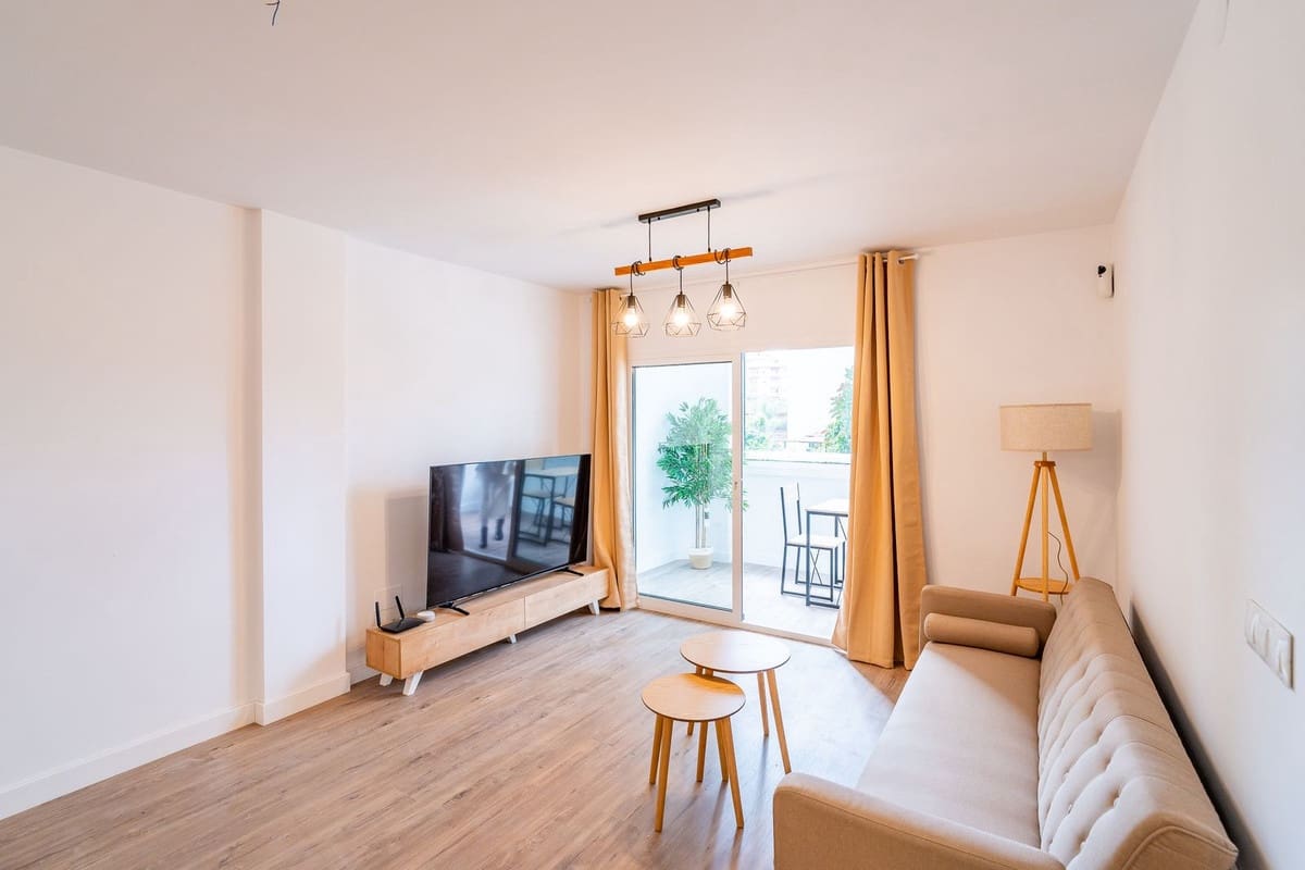 3 Zimmer Apartment zu verkaufen in Fuengirola mit Pool - 365.000 € (Ref: 9646380)