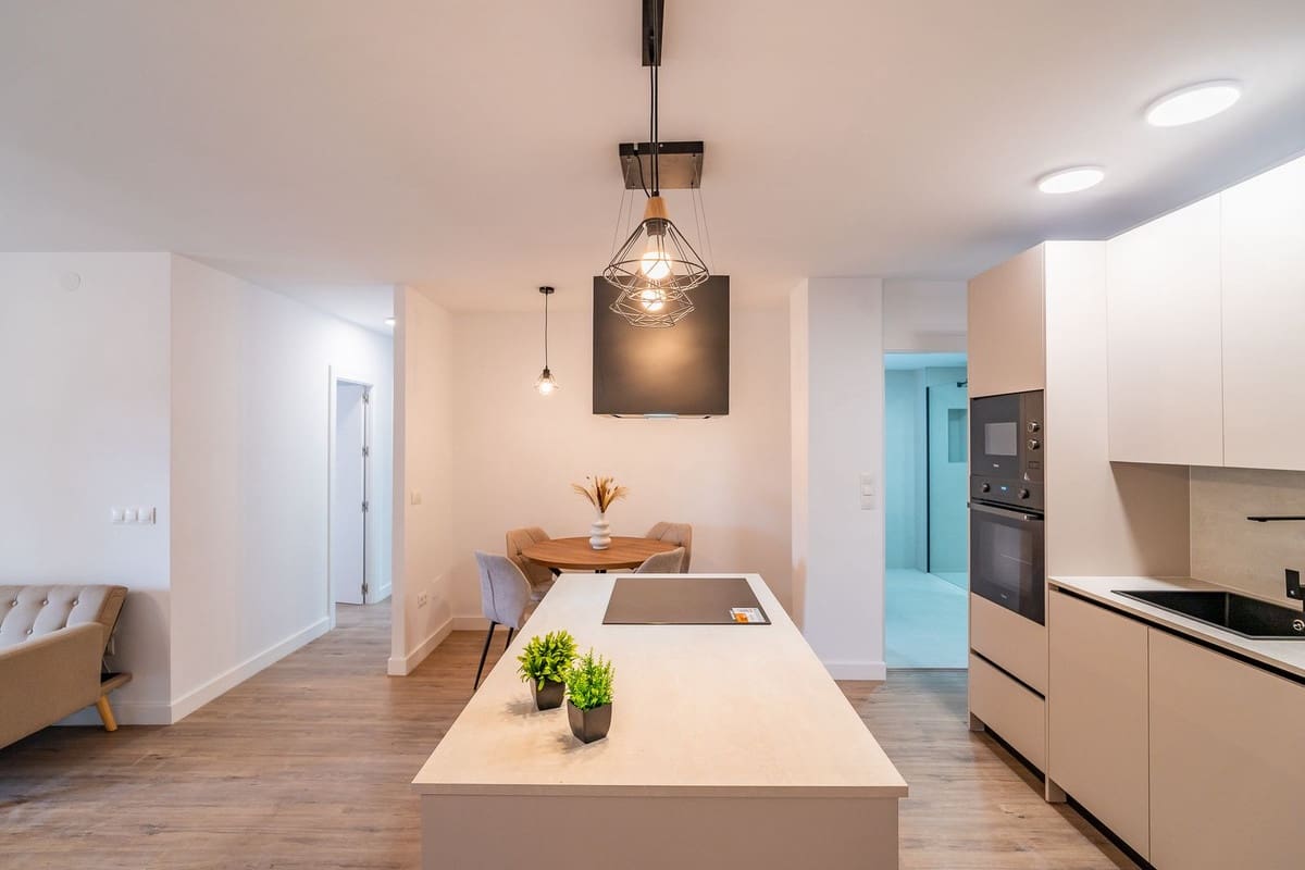 3 Zimmer Apartment zu verkaufen in Fuengirola mit Pool - 365.000 € (Ref: 9646380)