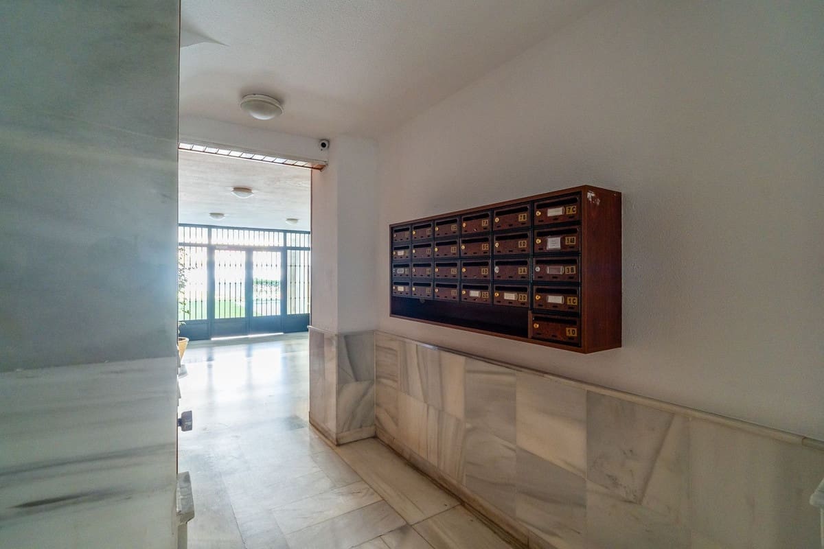 3 Zimmer Apartment zu verkaufen in Fuengirola mit Pool - 365.000 € (Ref: 9646380)