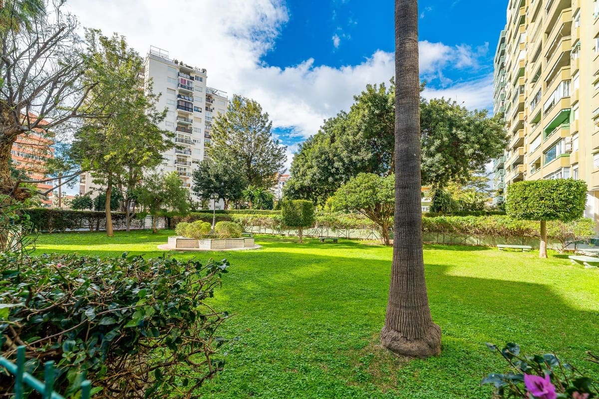 3 Zimmer Apartment zu verkaufen in Fuengirola mit Pool - 365.000 € (Ref: 9646380)