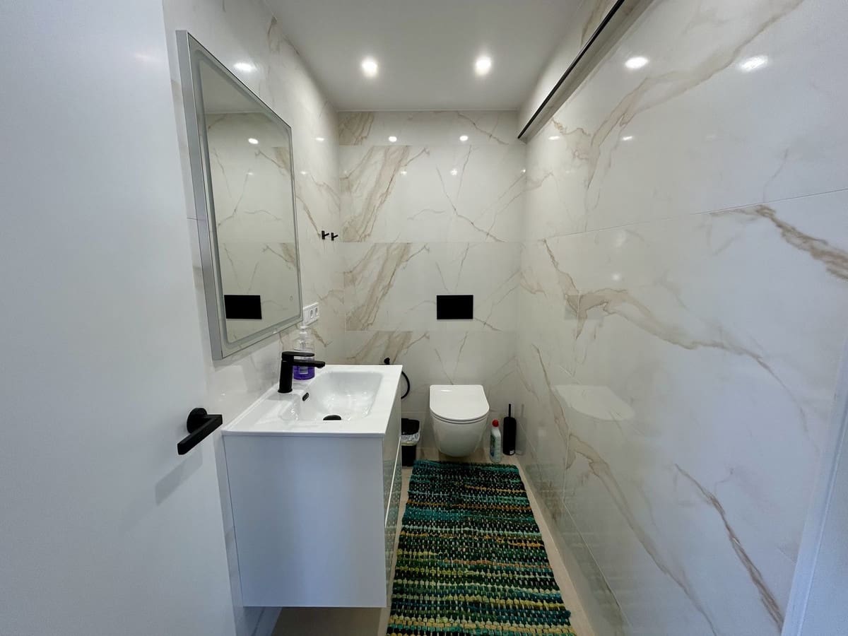 Chalet de 6 habitaciones en Fuengirola en venta con piscina garaje - 1.275.000 € (Ref: 9665526)