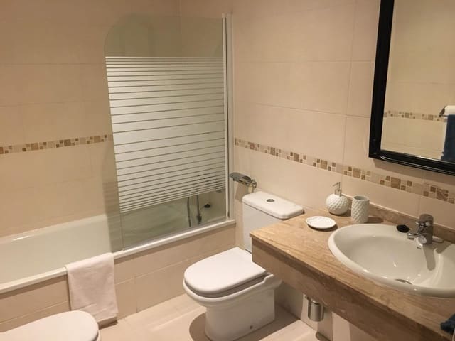 2 slaapkamer Appartement te koop in Calahonda, Mijas met zwembad garage - € 340.000 (Ref: 9671259)