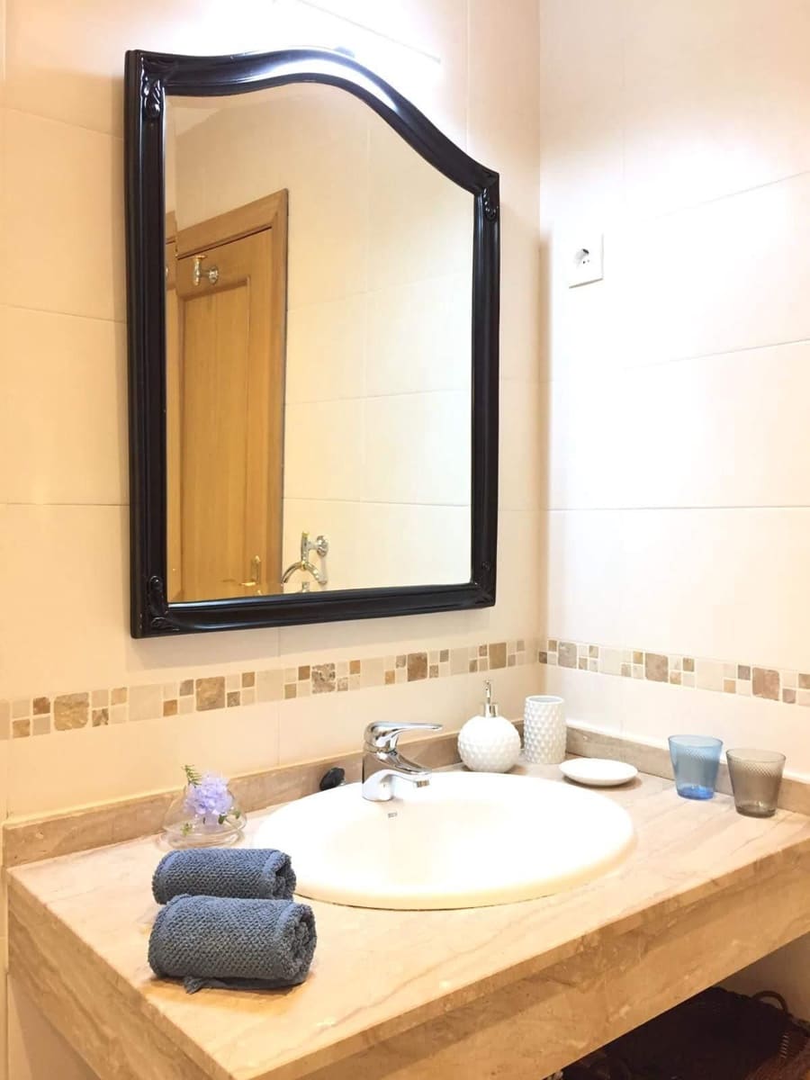 2 bedroom Apartment for sale in Calahonda with pool garage - € 340,000 (Ref: 9671259)