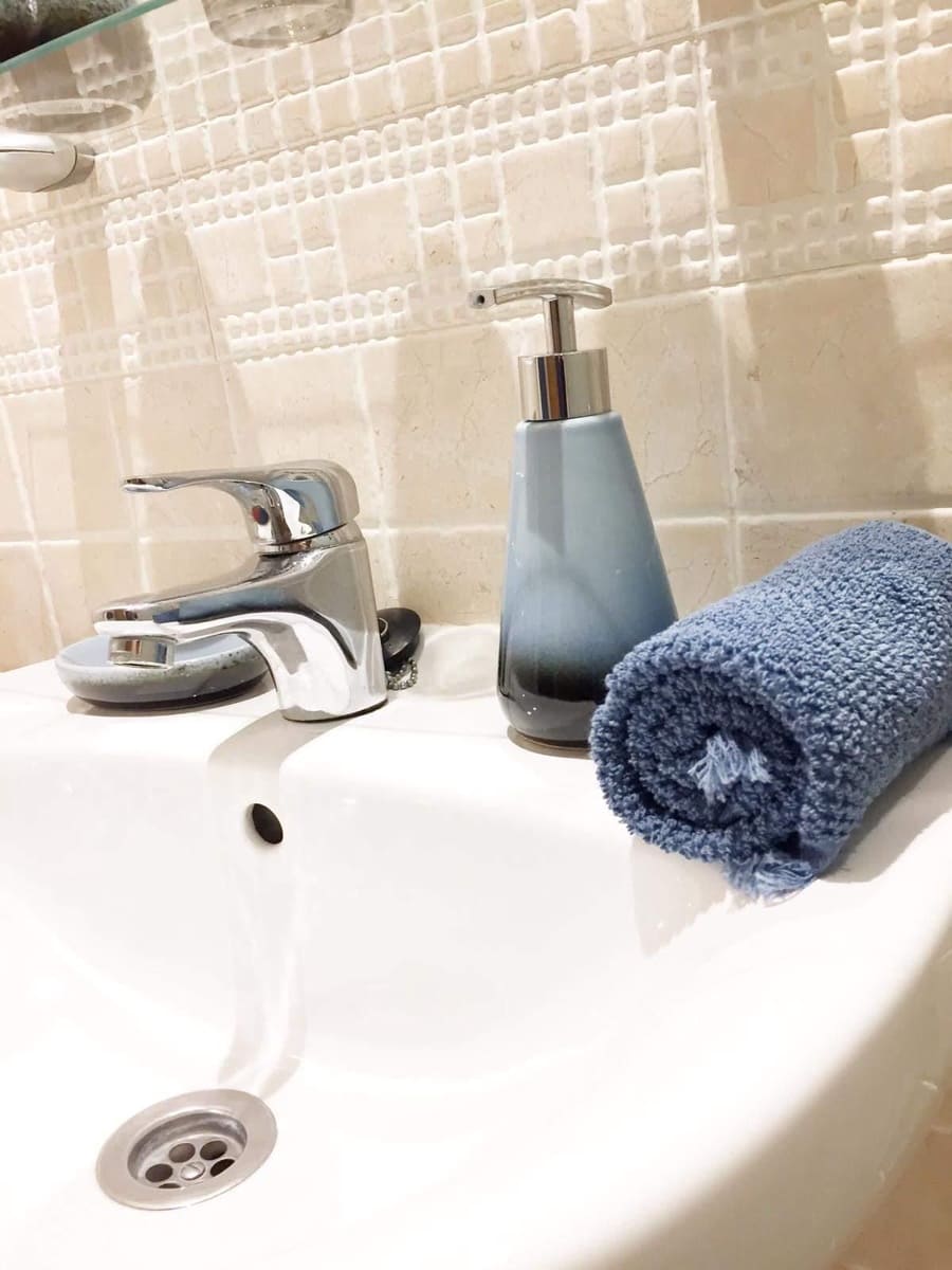 2 bedroom Apartment for sale in Calahonda with pool garage - € 340,000 (Ref: 9671259)