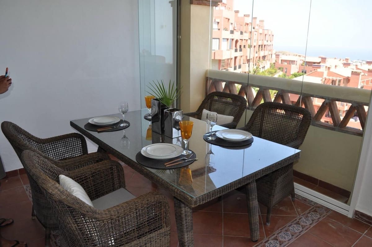 2 Zimmer Apartment zu verkaufen in Calahonda mit Pool Garage - 340.000 € (Ref: 9671259)