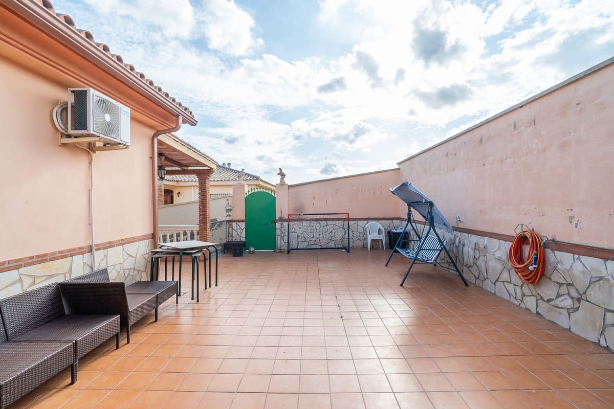 5 sovrum Villa till salu i Mijas med garage - 942 000 € (Ref: 9685584)