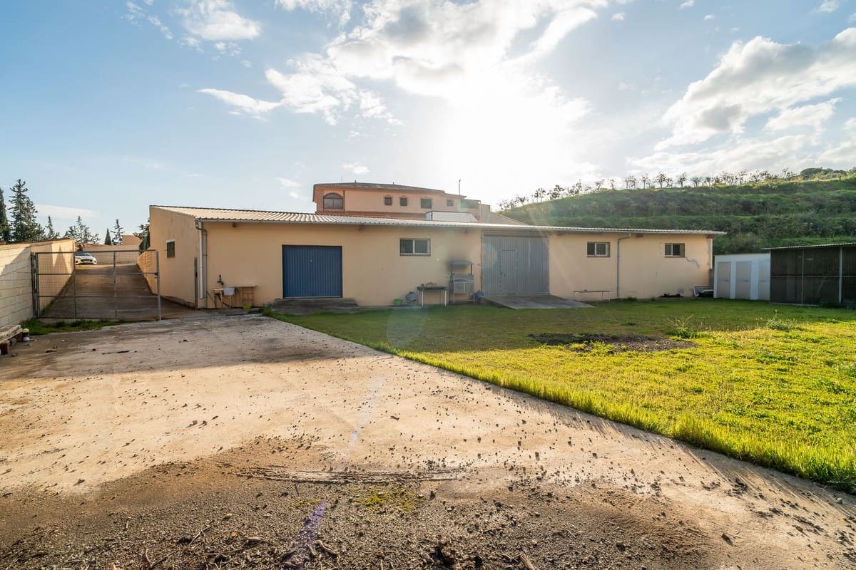 5 sovrum Villa till salu i Mijas med garage - 942 000 € (Ref: 9685584)