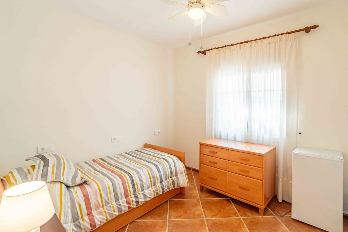 4 sypialnia Willa na sprzedaż w Alhaurin el Grande z basenem garażem - 549 000 € (Ref: 9685796)