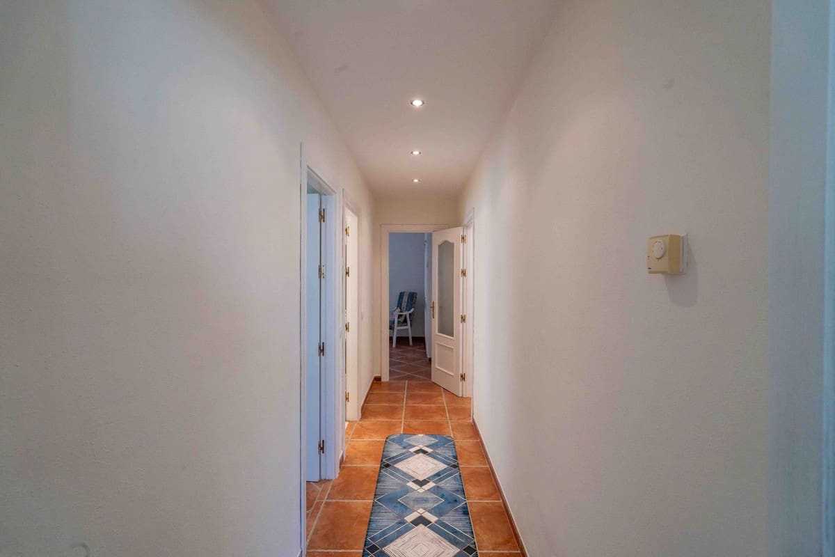 4 sypialnia Willa na sprzedaż w Alhaurin el Grande z basenem garażem - 549 000 € (Ref: 9685796)