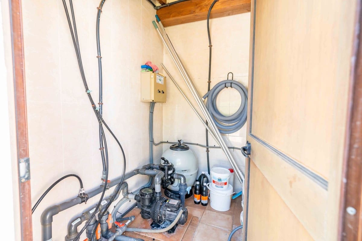 4 sypialnia Willa na sprzedaż w Alhaurin el Grande z basenem garażem - 549 000 € (Ref: 9685796)