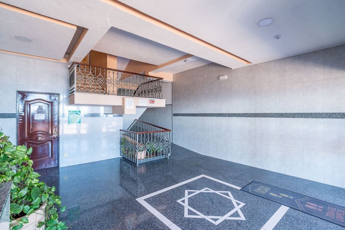 1 Zimmer Apartment zu verkaufen in Fuengirola mit Garage - 322.500 € (Ref: 9685797)