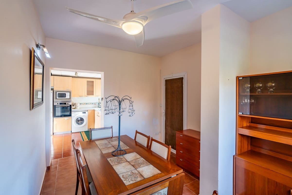 Pareado de 4 habitaciones en Riviera del Sol en venta con piscina - 498.000 € (Ref: 9700085)