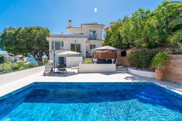 3 makuuhuone Huvila myytävänä paikassa Fuengirola mukana uima-altaan 
autotalli - 1 150 000 € (Ref: 9740197)