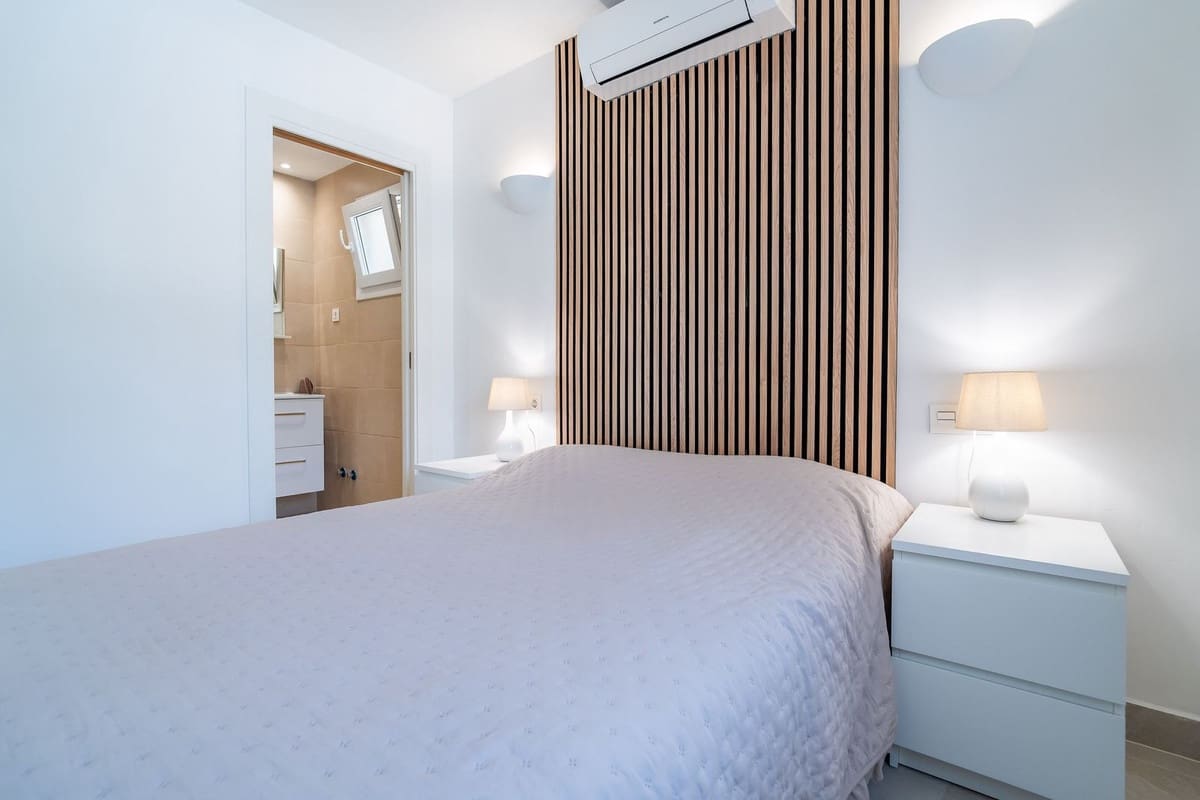 3 makuuhuone Huvila myytävänä paikassa Fuengirola mukana uima-altaan 
autotalli - 1 150 000 € (Ref: 9740197)