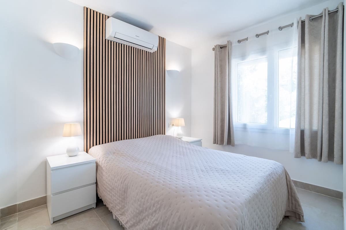 3 makuuhuone Huvila myytävänä paikassa Fuengirola mukana uima-altaan 
autotalli - 1 150 000 € (Ref: 9740197)