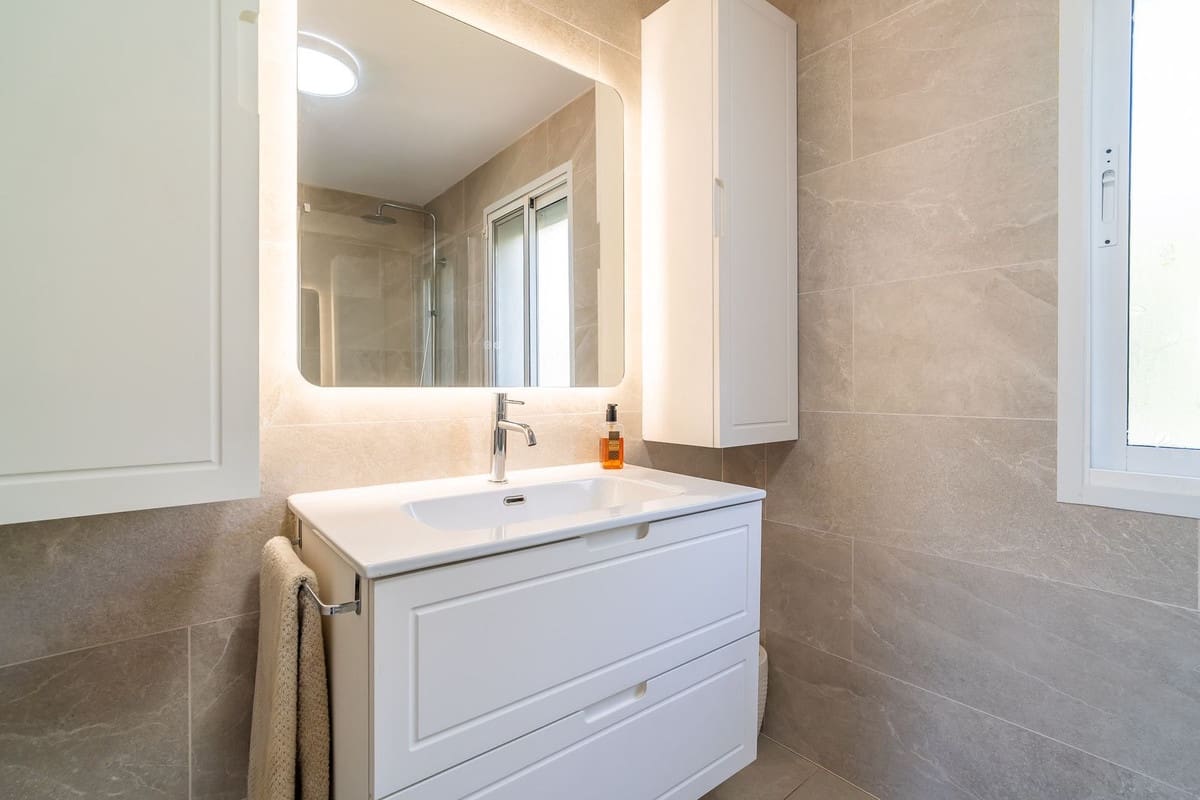 3 makuuhuone Huvila myytävänä paikassa Fuengirola mukana uima-altaan 
autotalli - 1 150 000 € (Ref: 9740197)