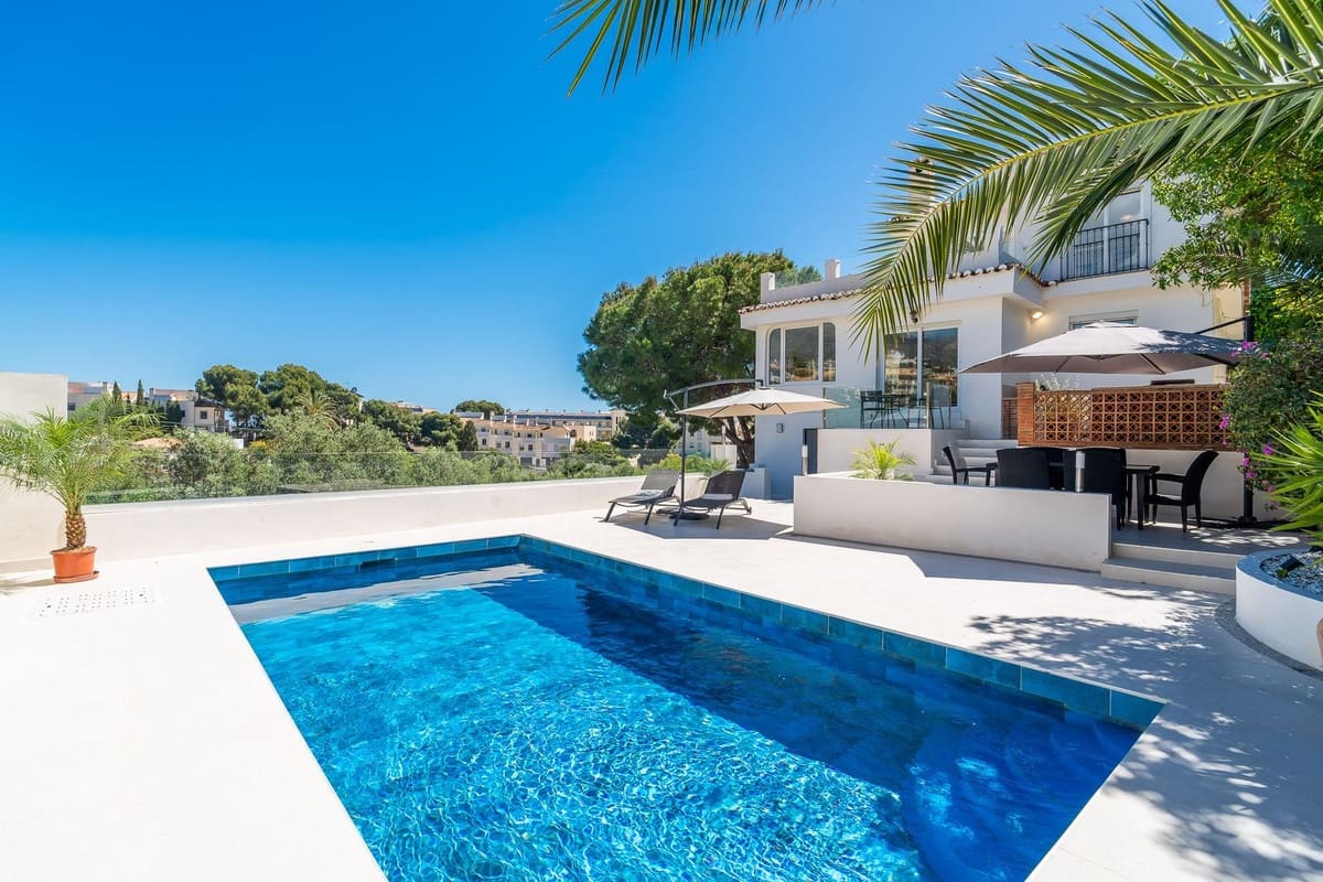 3 makuuhuone Huvila myytävänä paikassa Fuengirola mukana uima-altaan 
autotalli - 1 150 000 € (Ref: 9740197)