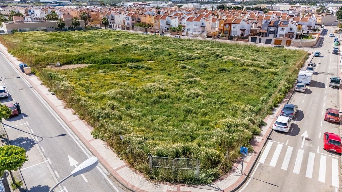 Building Plot for sale in Velez-Malaga - € 650,000 (Ref: 9764881)