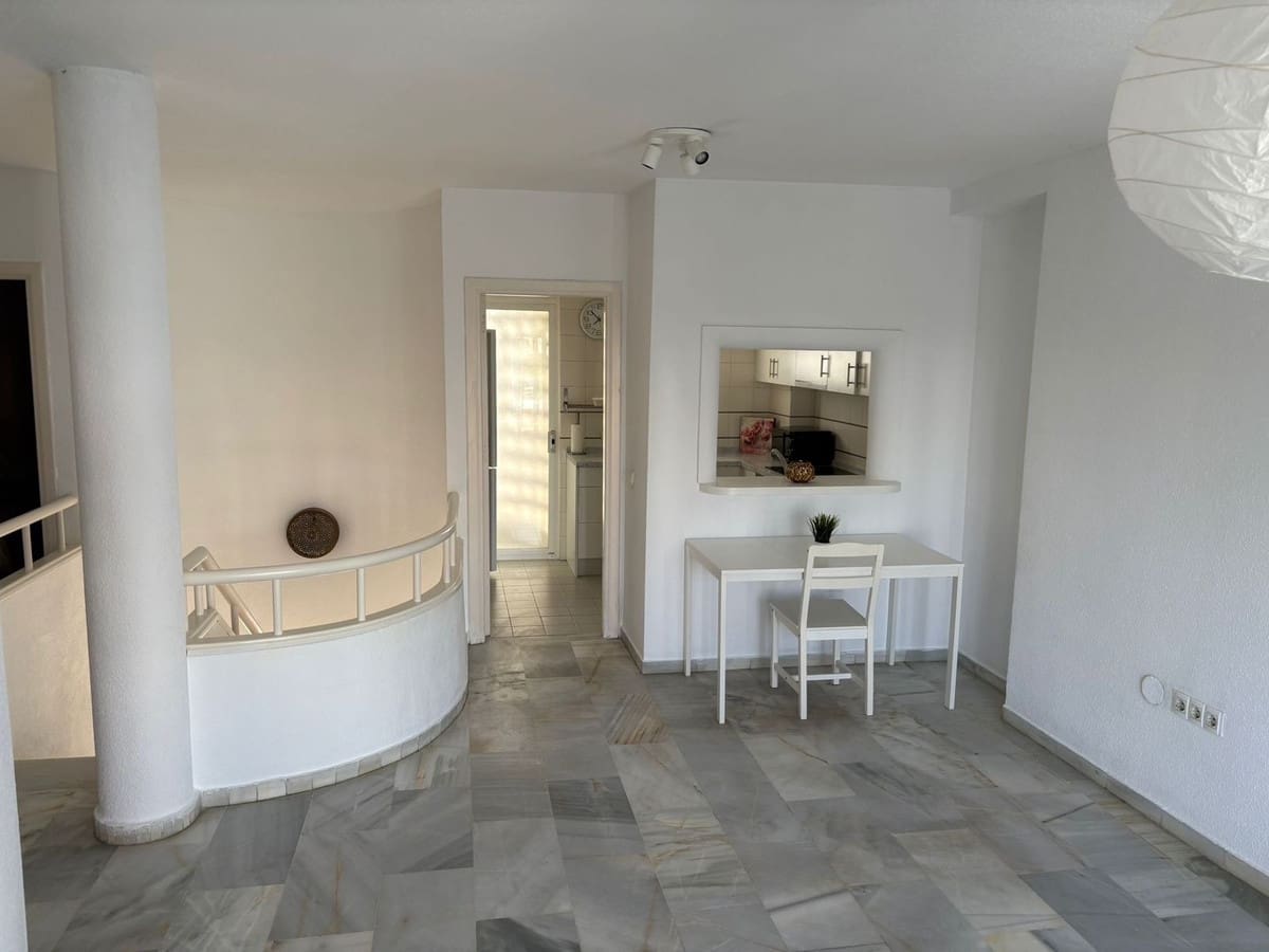 2 soveværelse Lejlighed til salg i Mijas Costa med garage - € 390.000 (Ref: 9770199)